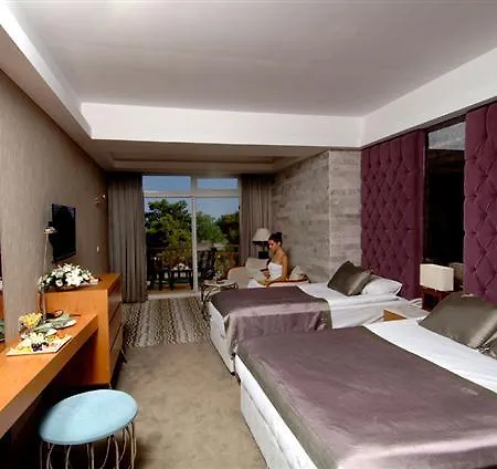 Club Phaselis Hotel 5*
